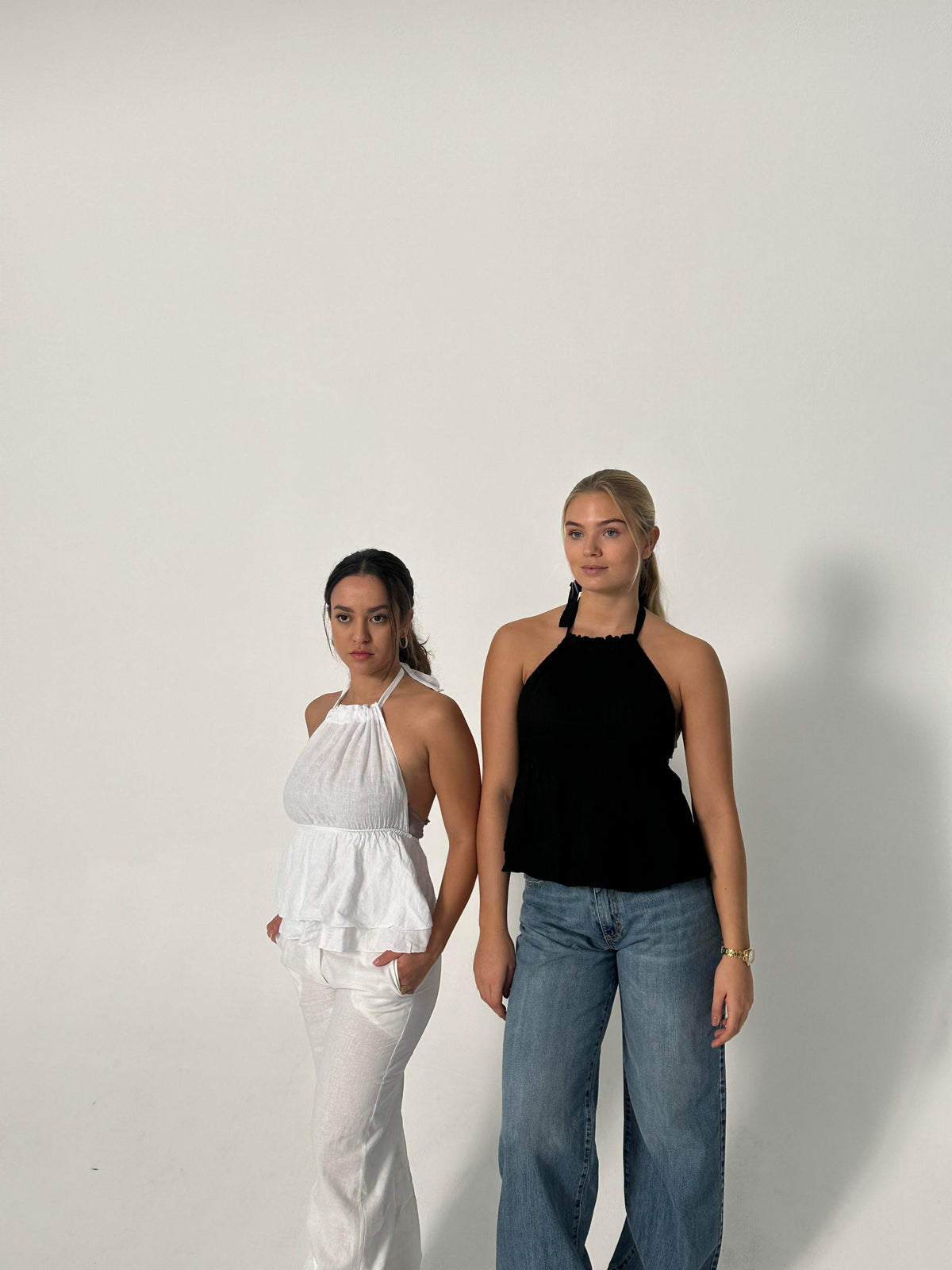 Cleo linen top with open back - White