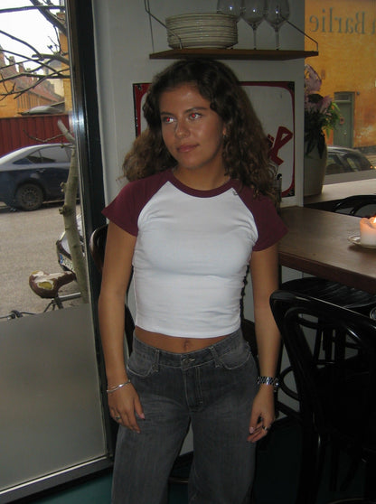 Sigrid t-shirt with red sleeves - White/red