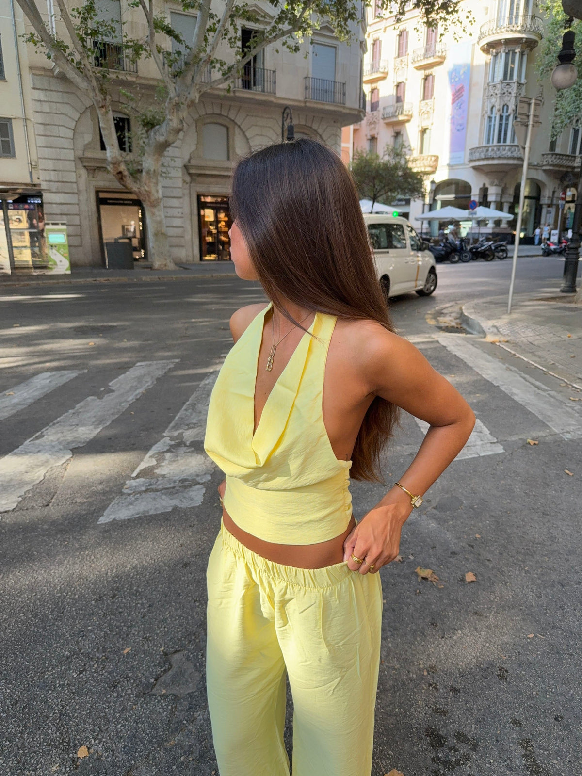 Snuvia halterneck top – Yellow