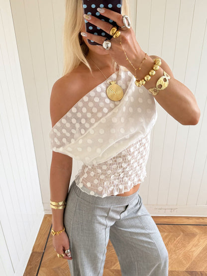 Scandivv mesh top with polka dots – White