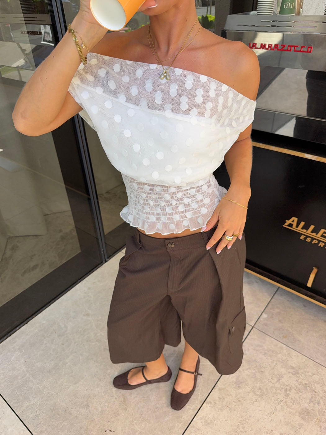 Scandivv mesh top with polka dots – White