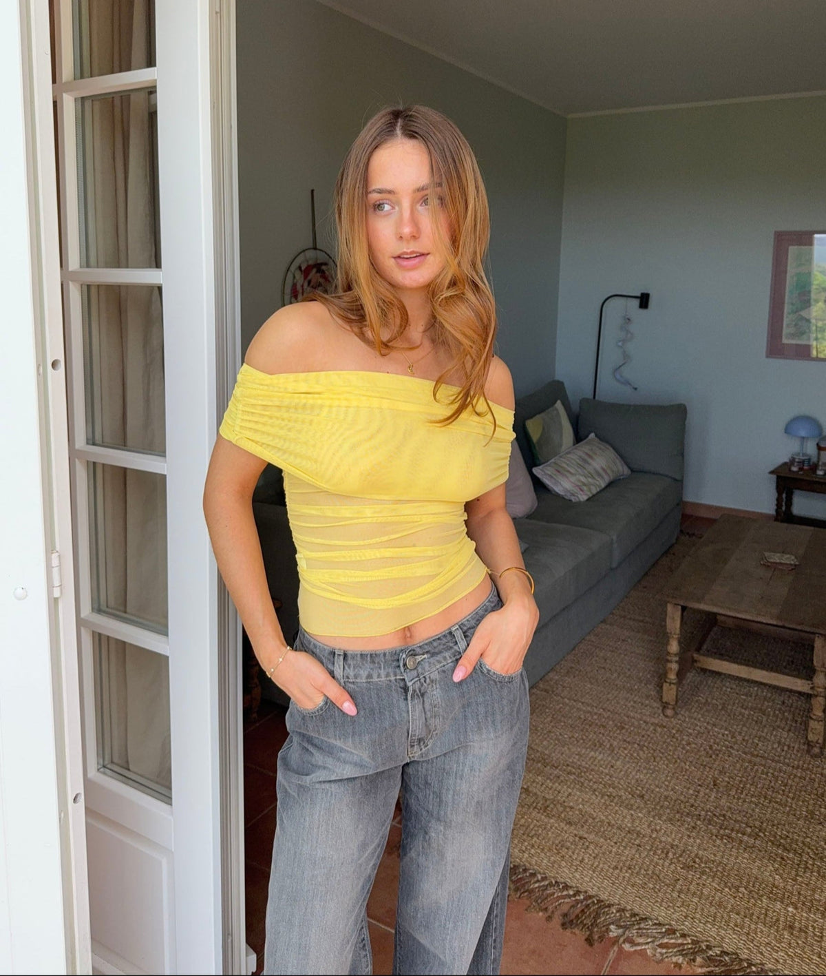 Victoire off shoulder top in mesh - Yellow