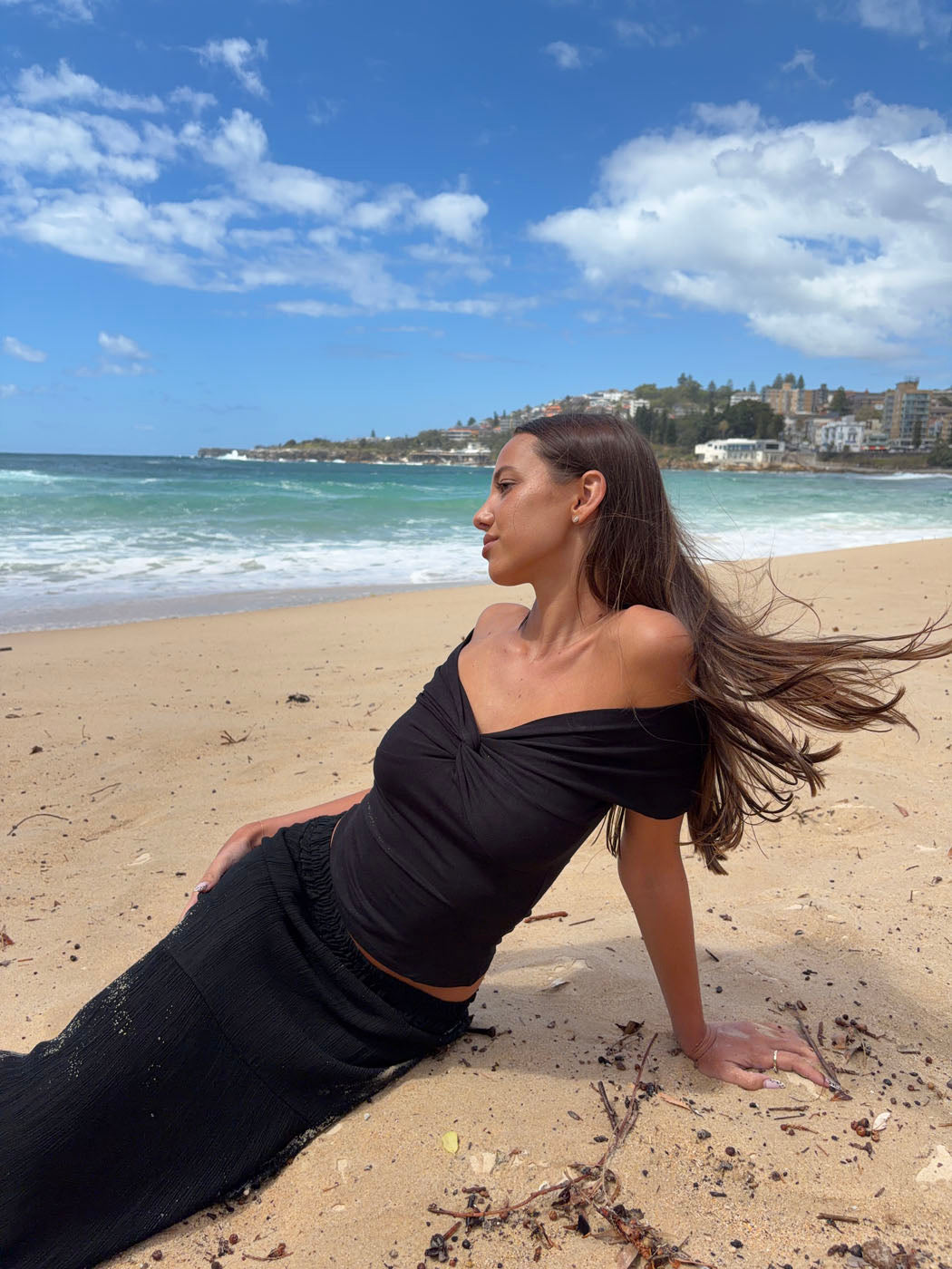 Abigail off shoulder top - Black