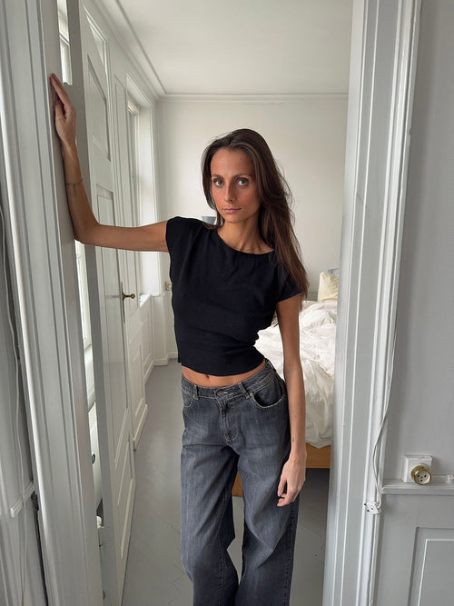 Lilu form fitting top - Black